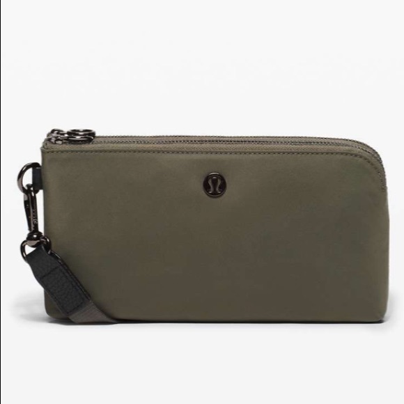 lululemon athletica Handbags - Lululemon now and always pouch